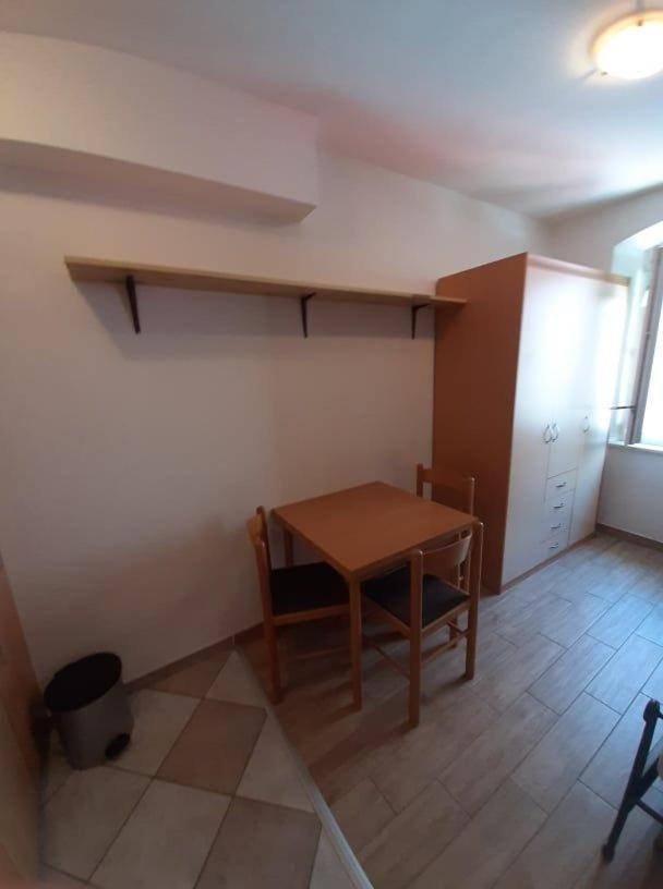 Apartments Vidic コペル エクステリア 写真