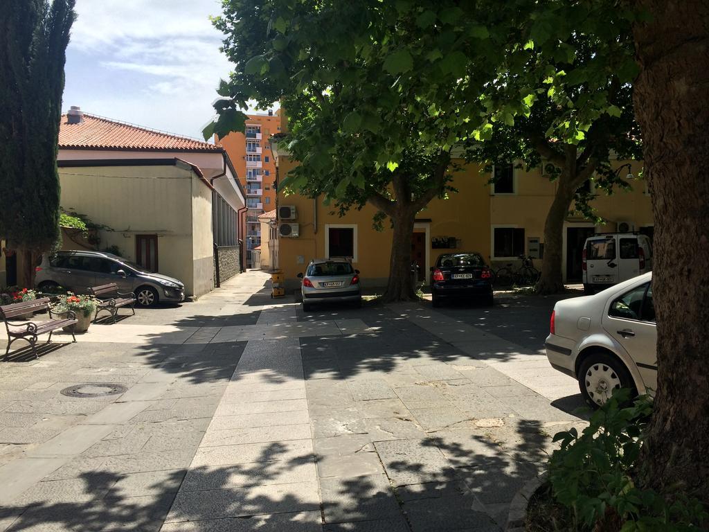 Apartments Vidic コペル エクステリア 写真